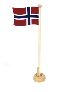 Bordflagg i tre 33 cm, m/ malt treflagg